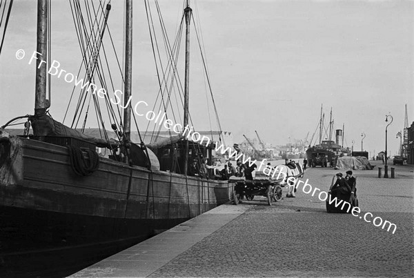 SAILING SHIPS AT DUBLIN DOCKS